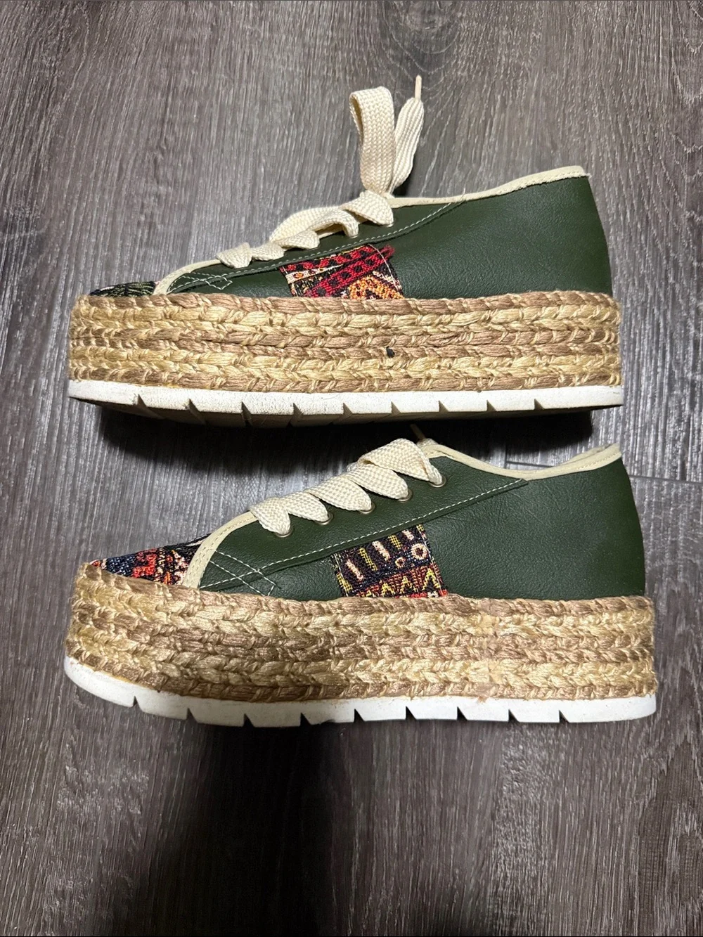 Woven Pattern Espadrille Sneakers in Olive and Cream